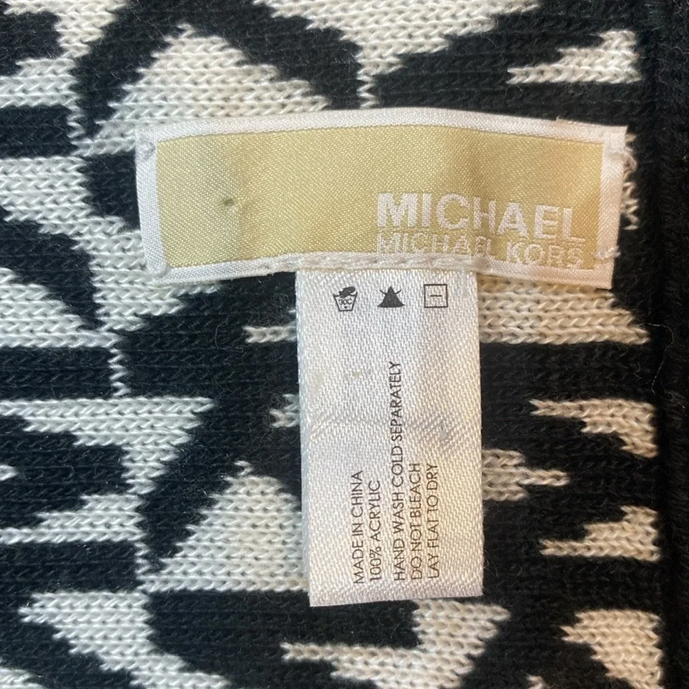 Michael Kors reversible infinity monogram scarf